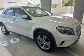 Mercedes GLA200, 2016