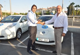 Έξι Nissan Leaf ενισχύουν το στόλο της ΑΗK