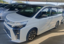 Toyota Noah (Voxy), 2020